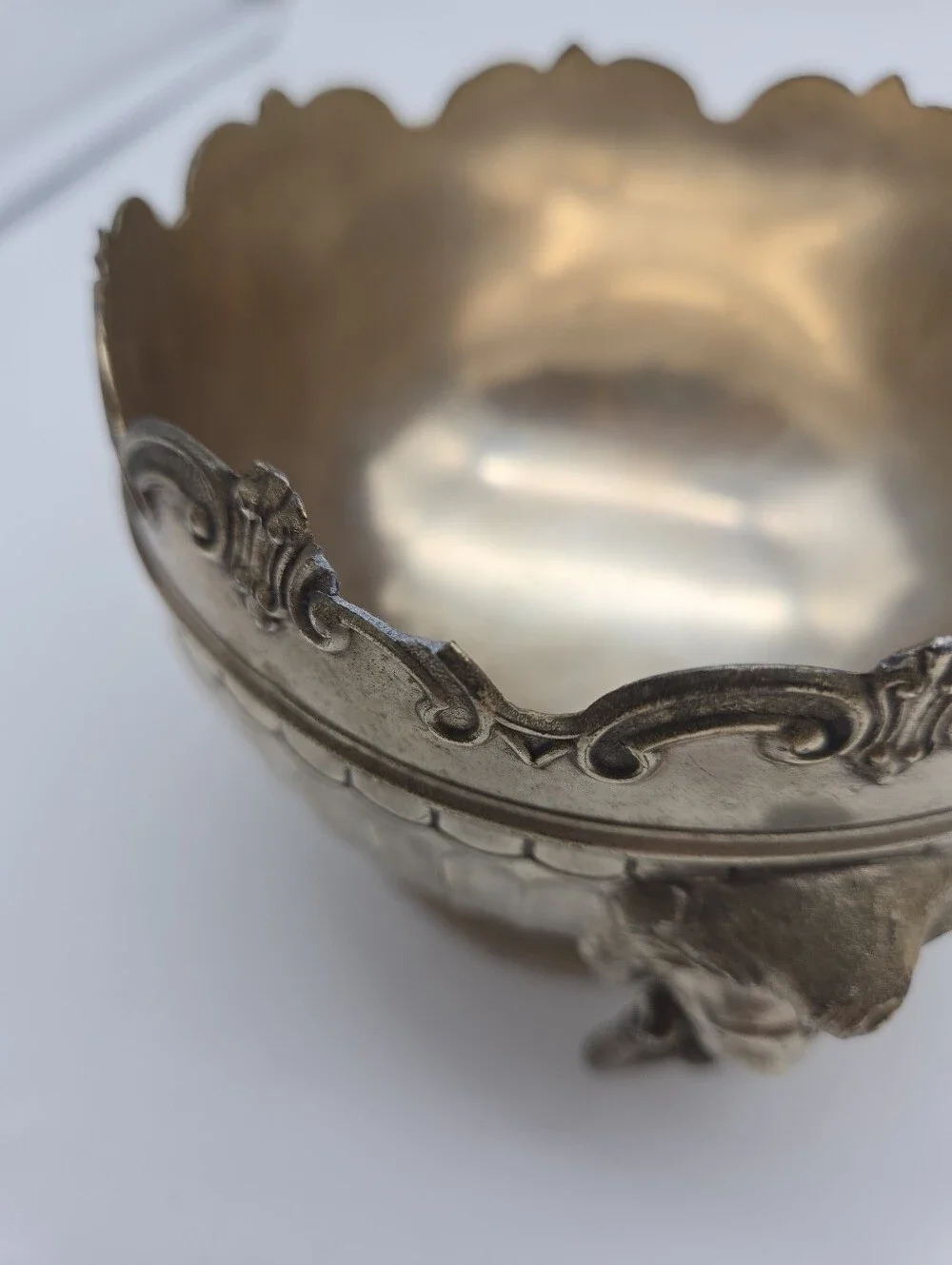 Vintage Victorian Silver Plated Monteith Bowl Lion Head Corbell
